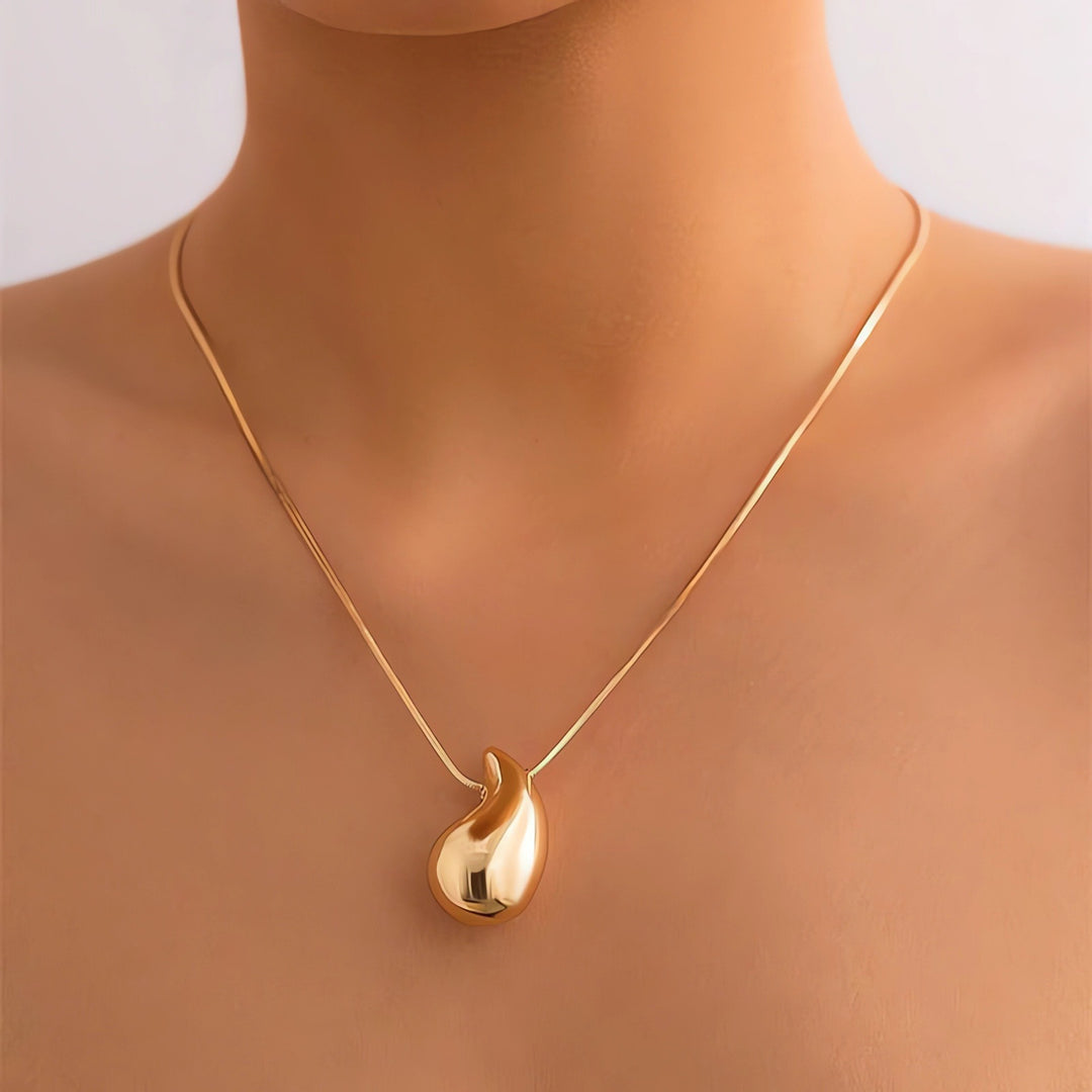 Waterdrop Necklace