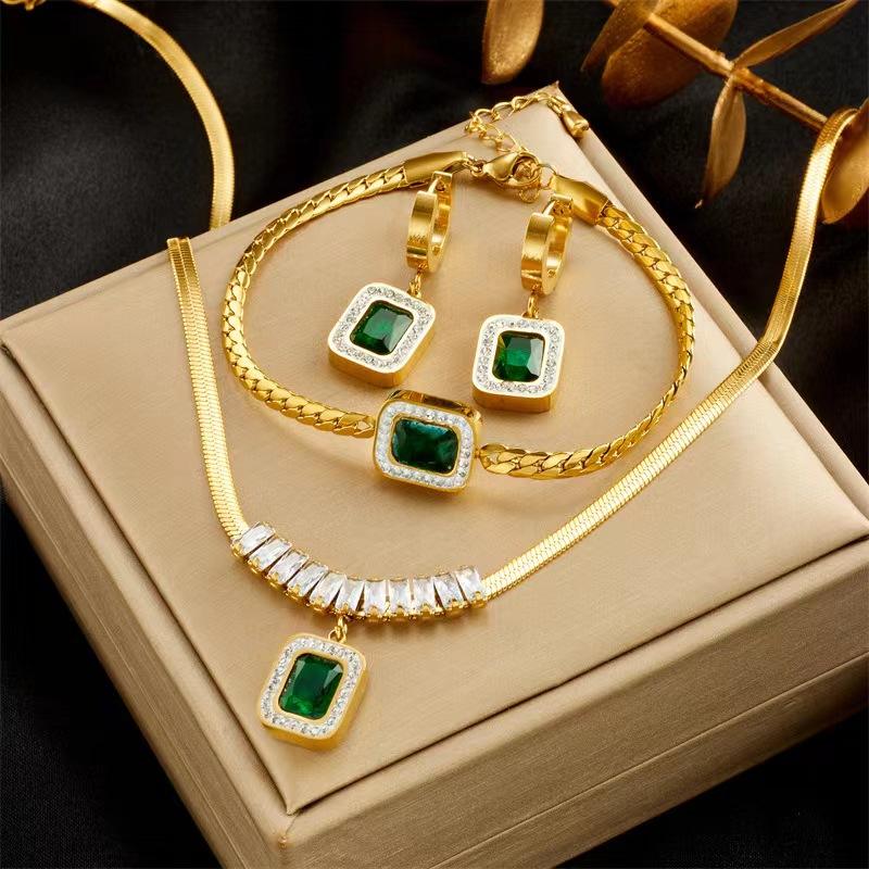 Green Emerald Zirconia jewelry Set